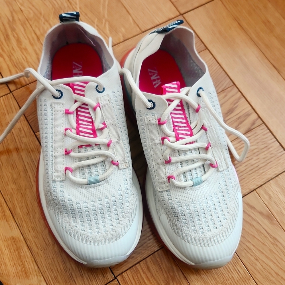 Zara girl sneakers